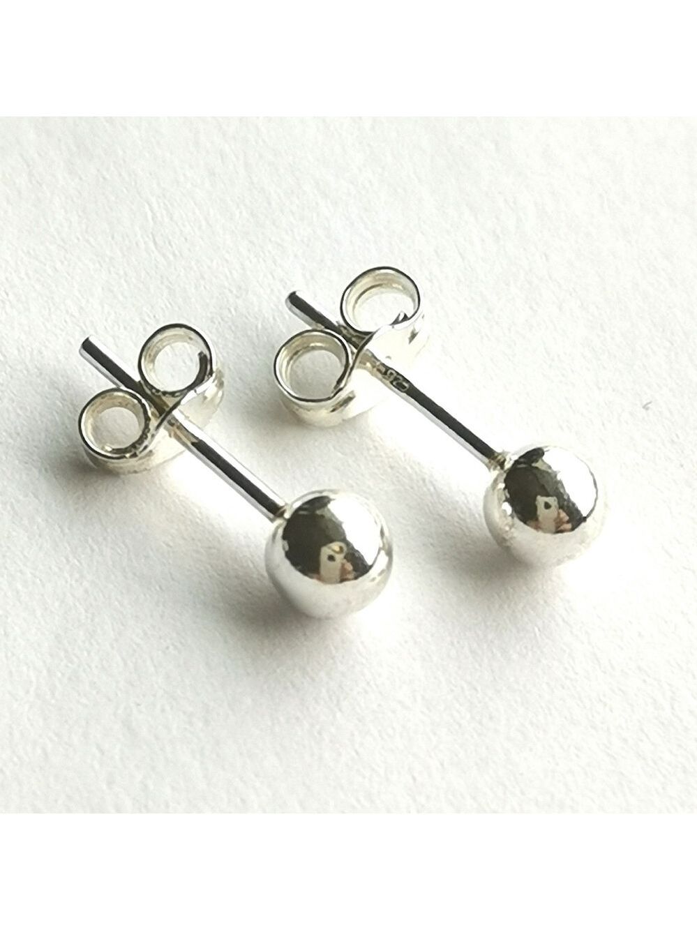 Sterling silver ball stud earrings 6mm 🆕